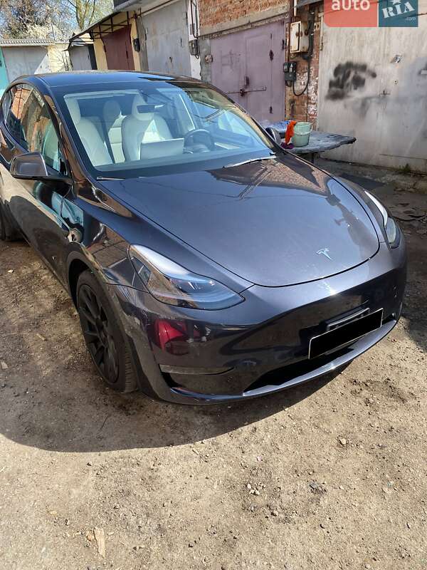 Tesla Model Y 2024 Tesla Model Y 2024