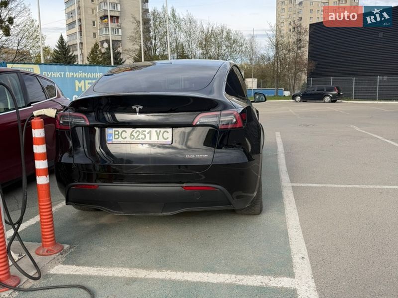 Позашляховик / Кросовер Tesla Model Y 2022 в Самборі фото 7 Позашляховик / Кросовер Tesla Model Y 2022 в Самборі