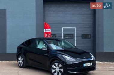 Внедорожник / Кроссовер Tesla Model Y 2024 в Киеве