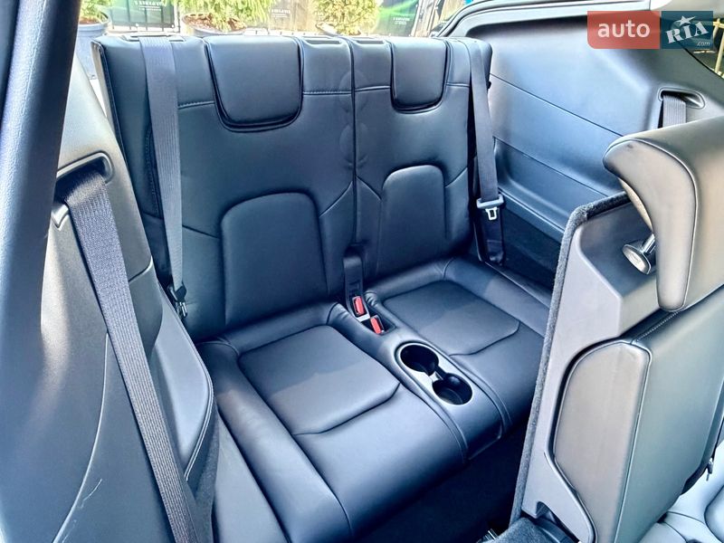 Внедорожник / Кроссовер Tesla Model Y 2023 в Киеве