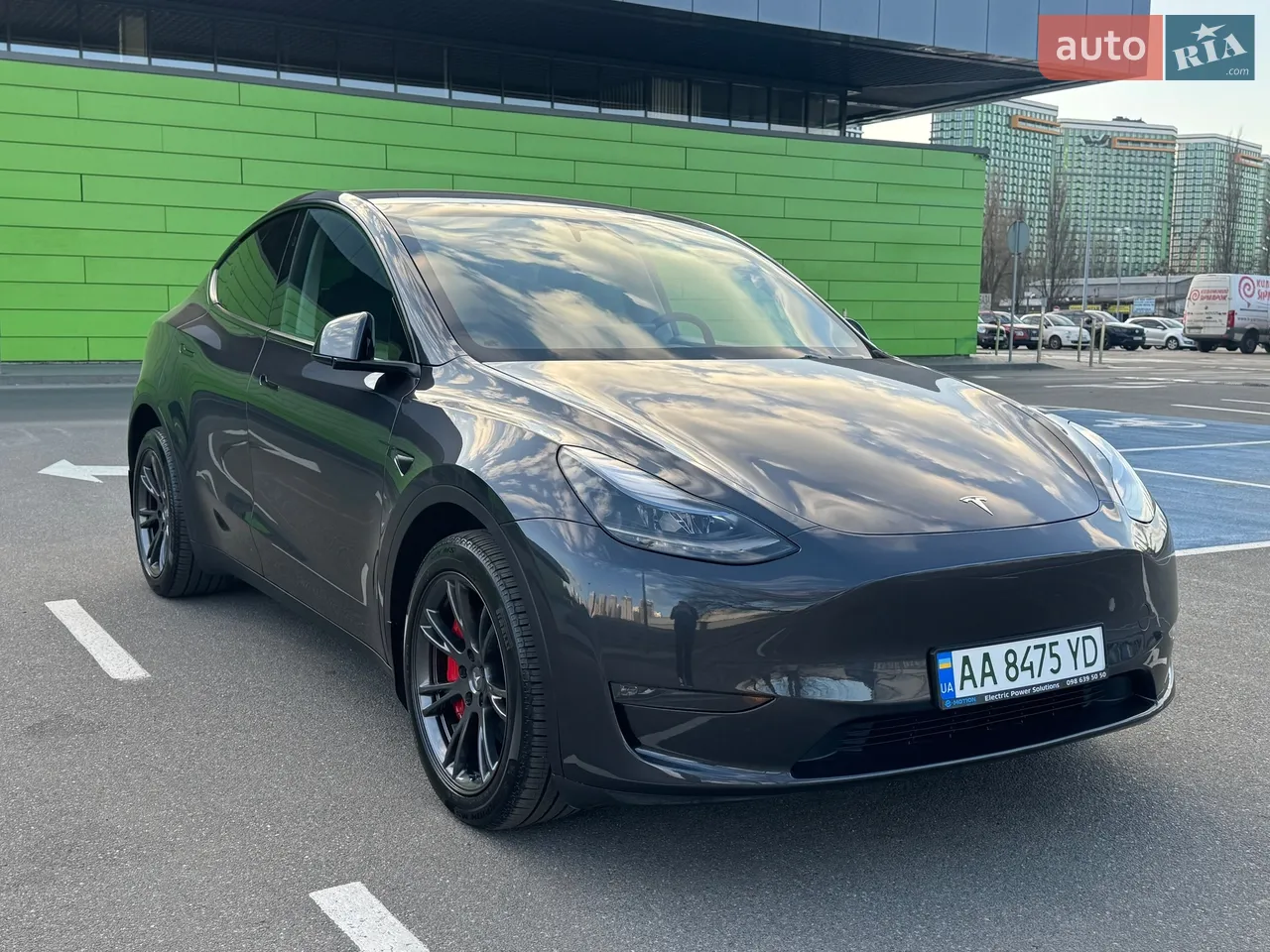 2025 Tesla Model Y - мініатюра 40