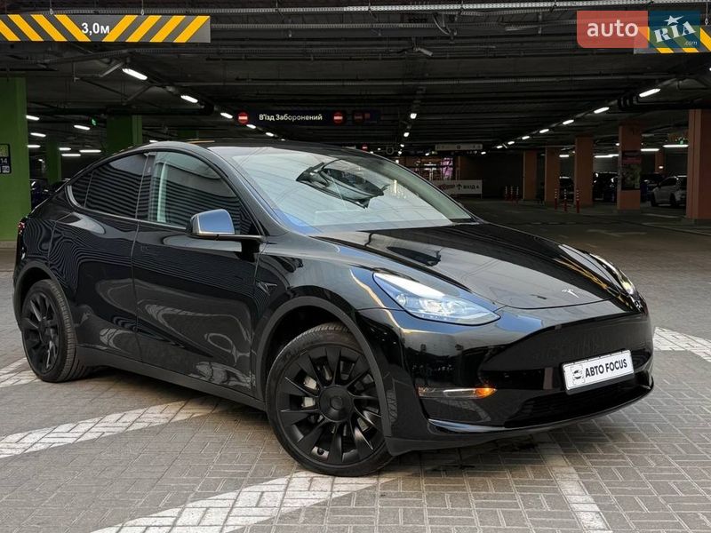 Tesla Model Y 2024 Tesla Model Y 2024