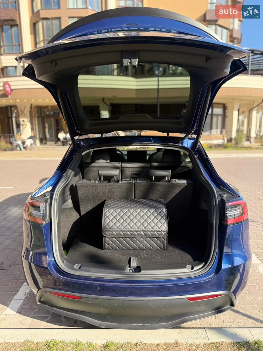 2022 Tesla Model Y - мініатюра 11