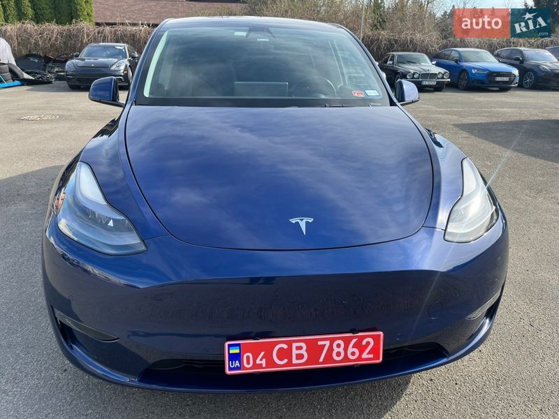 Внедорожник / Кроссовер Tesla Model Y 2022 в Киеве