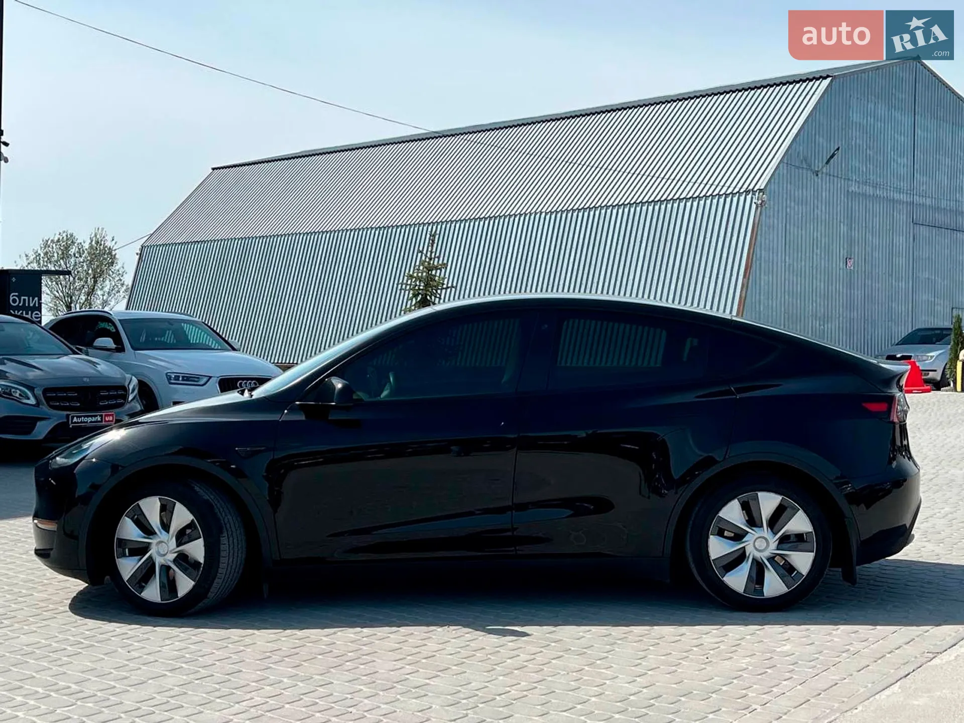2021 Tesla Model Y - мініатюра 5