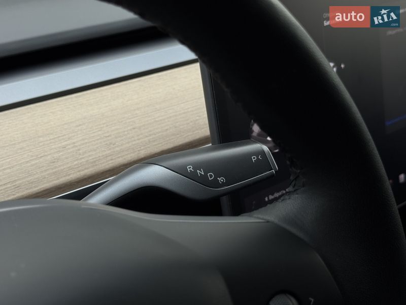 Позашляховик / Кросовер Tesla Model Y 2020 в Києві