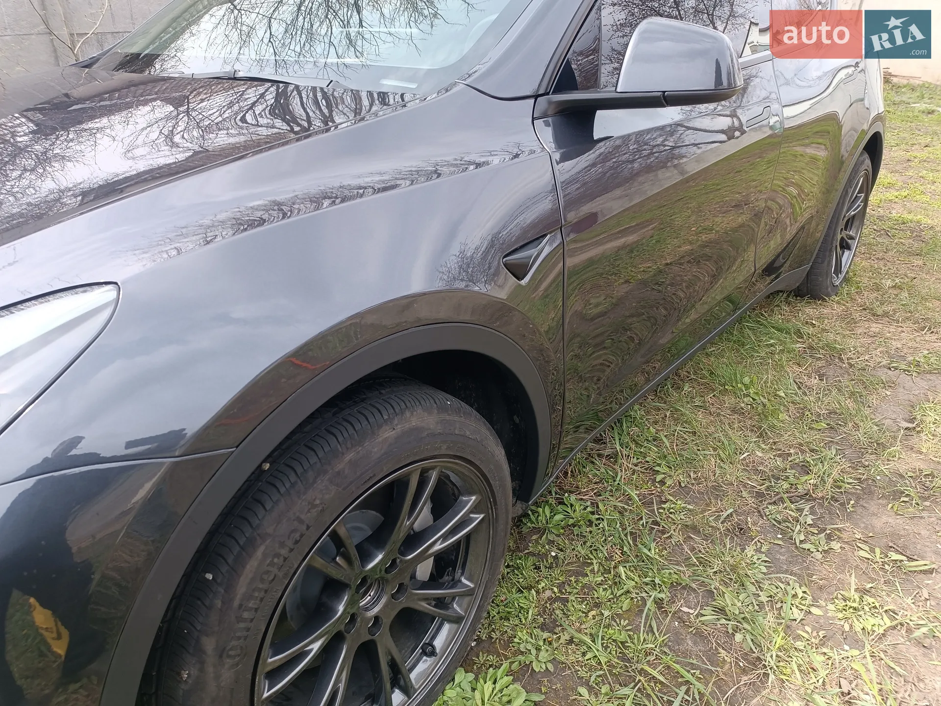 2025 Tesla Model Y - мініатюра 8