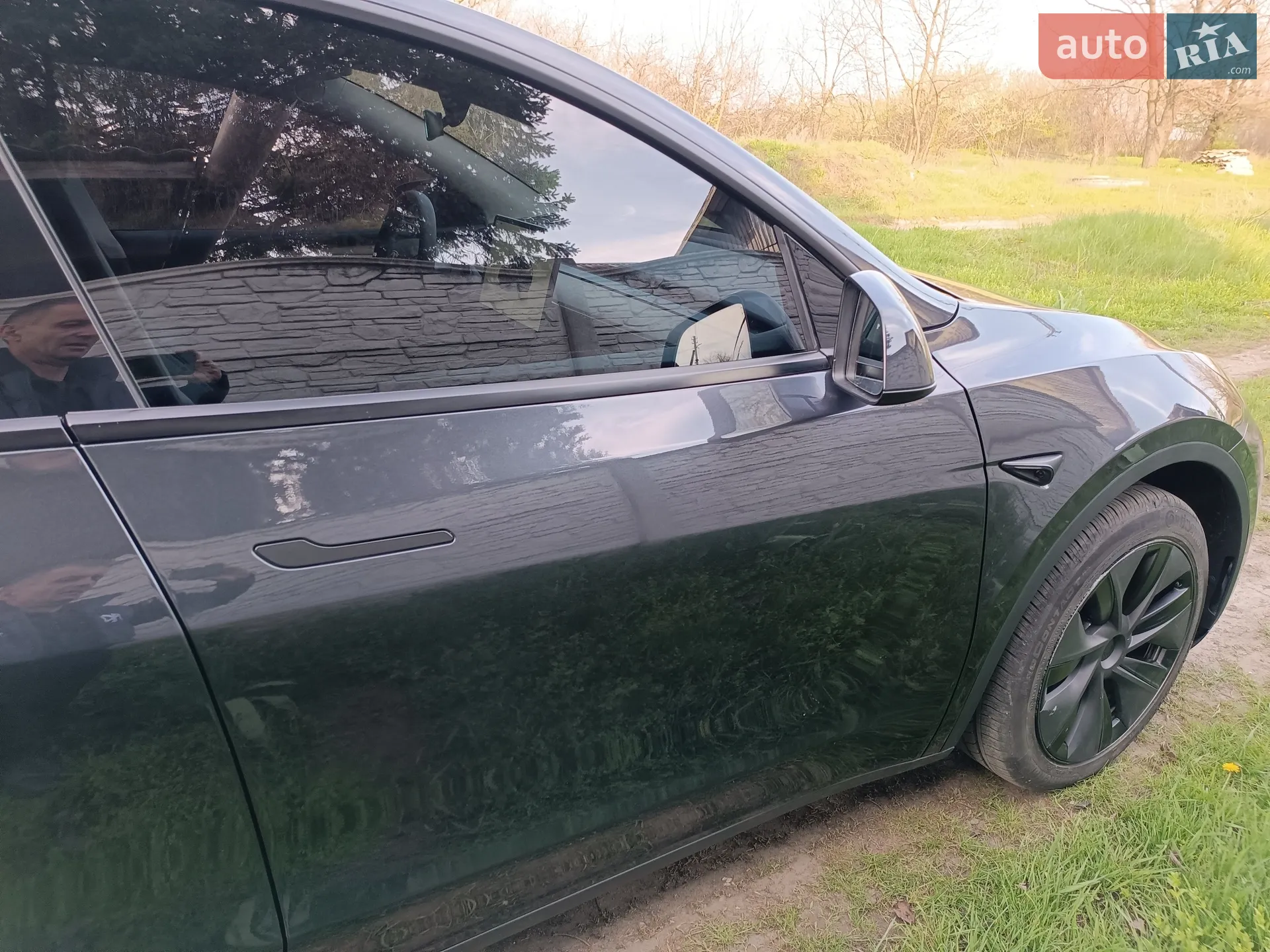 2025 Tesla Model Y - мініатюра 41