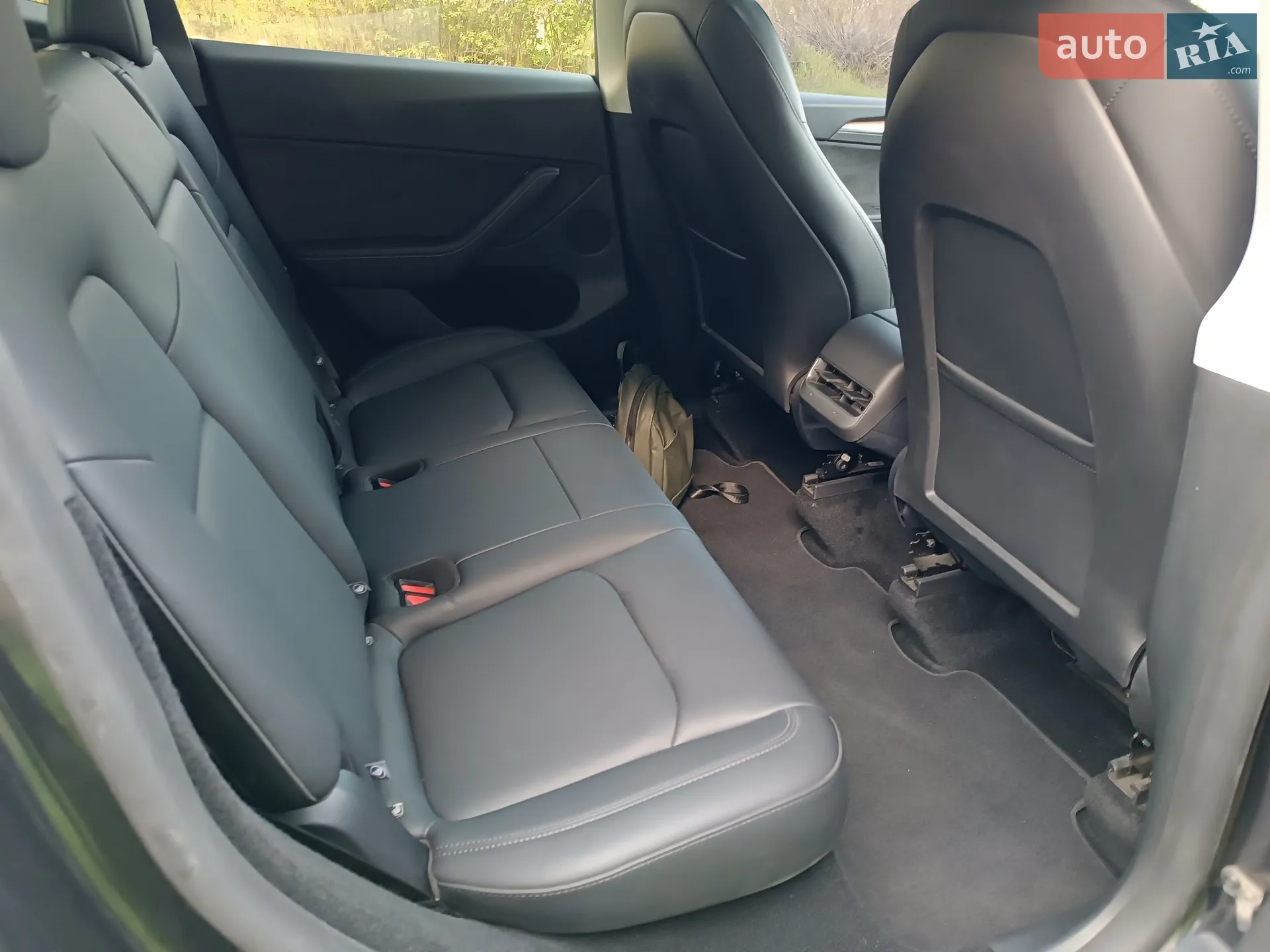 2025 Tesla Model Y - мініатюра 44