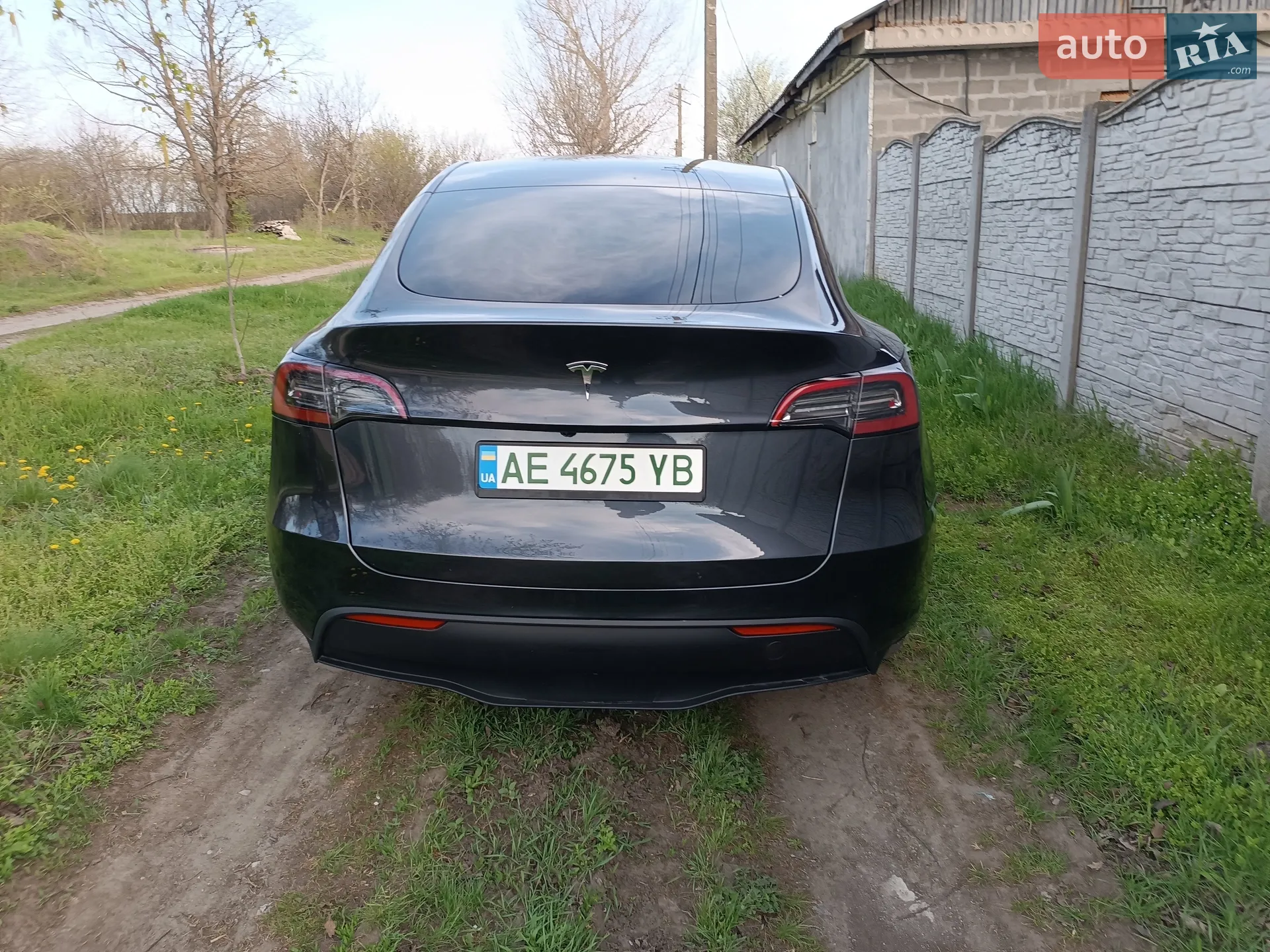 2025 Tesla Model Y - мініатюра 61