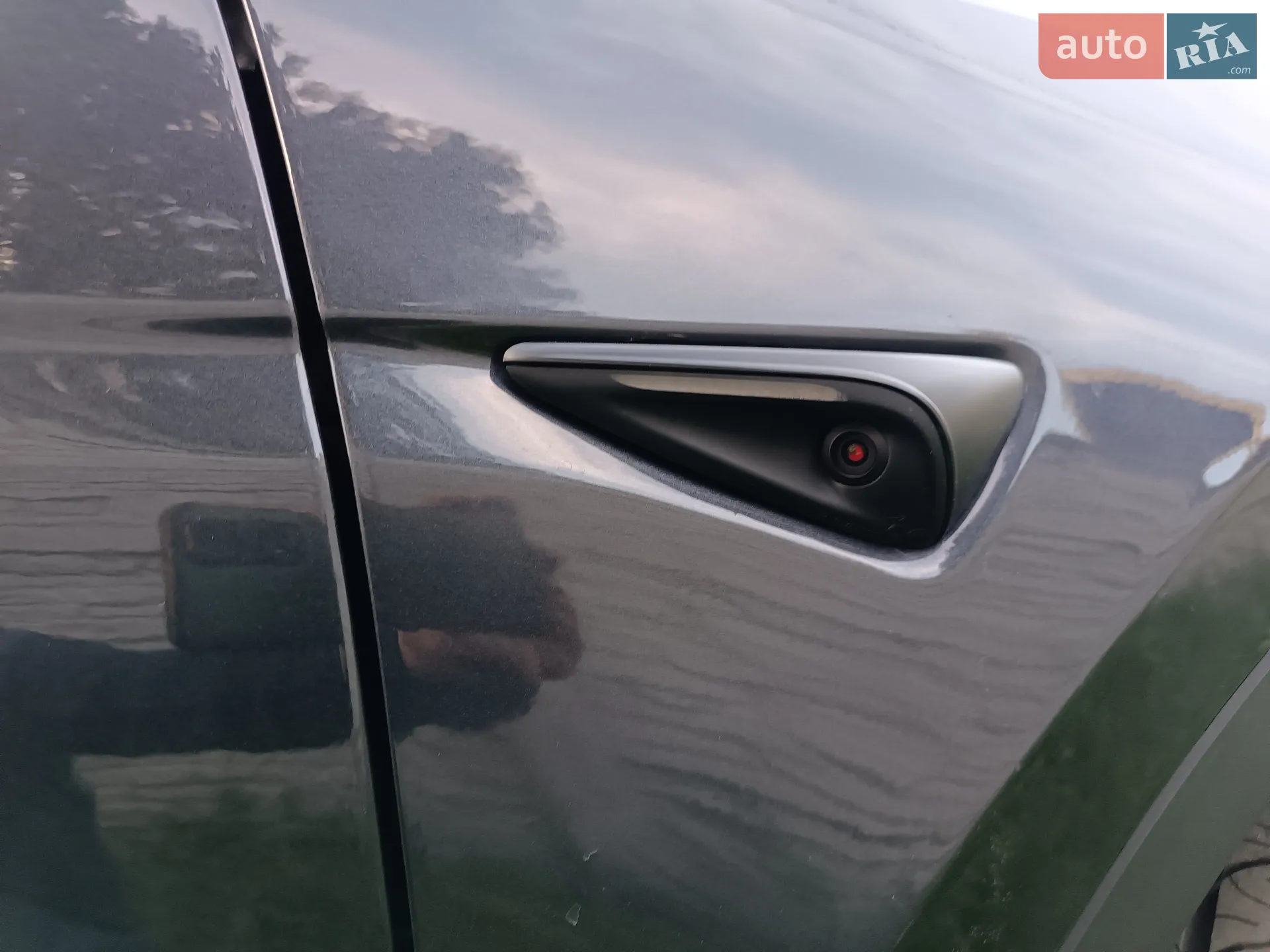 2025 Tesla Model Y - мініатюра 78