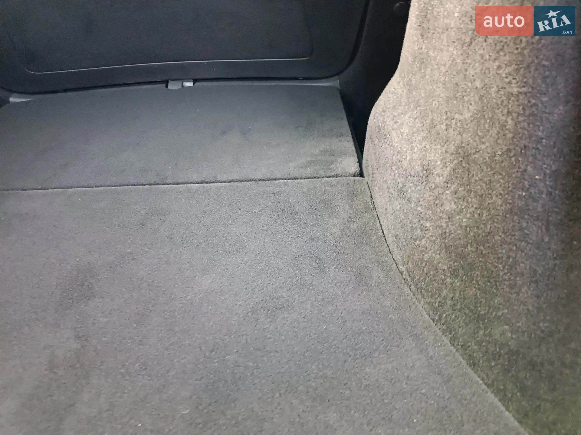 2025 Tesla Model Y - мініатюра 89