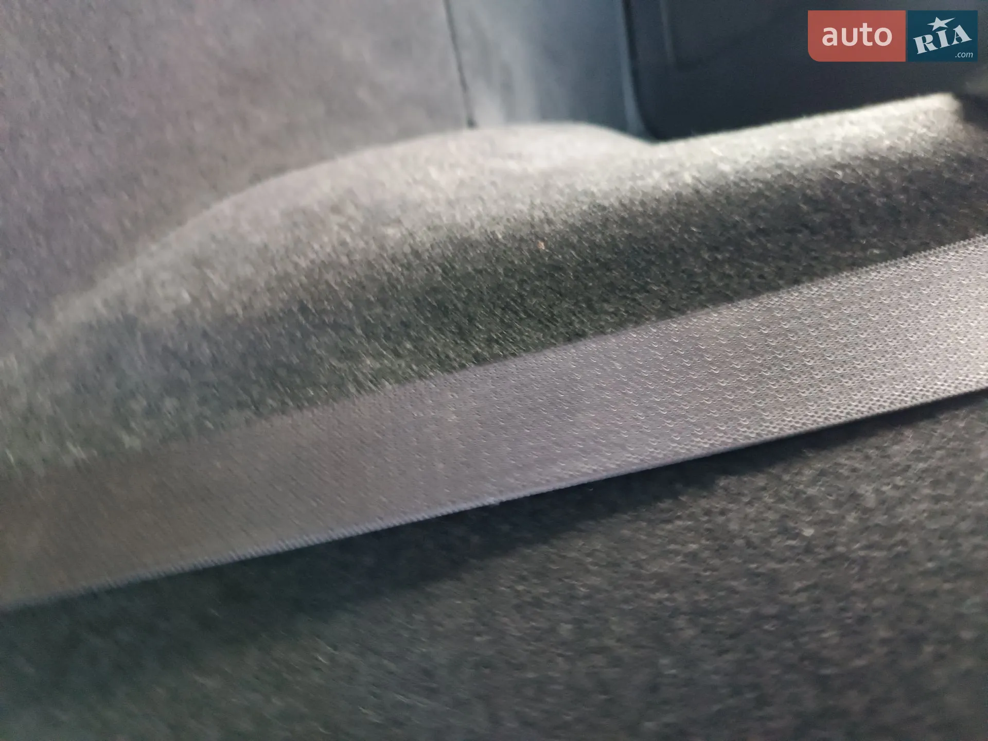 2025 Tesla Model Y - мініатюра 90