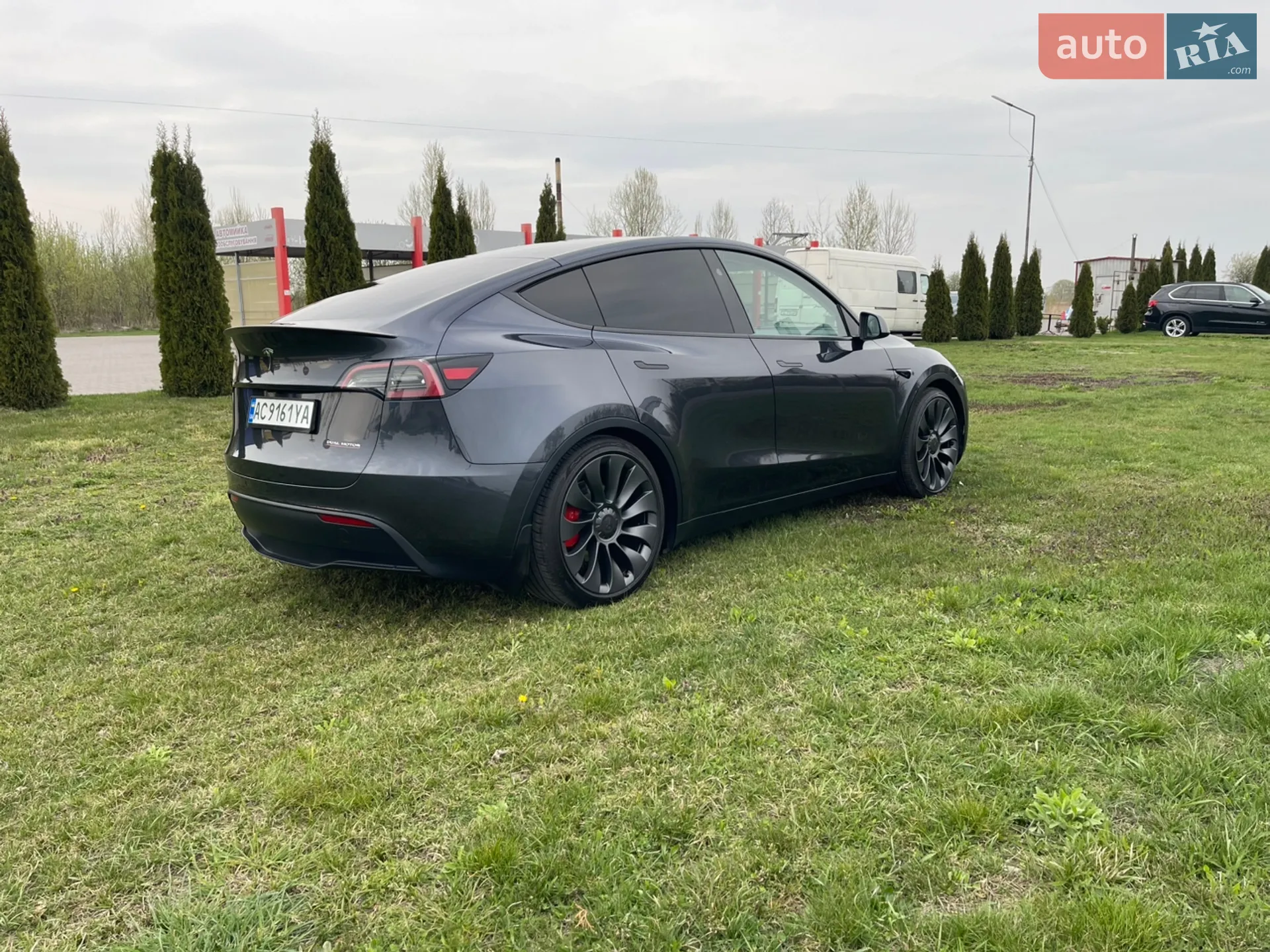 2024 Tesla Model Y - мініатюра 10