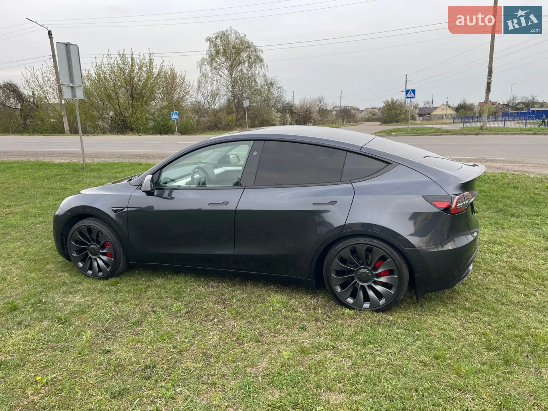 2024 Tesla Model Y - мініатюра 5