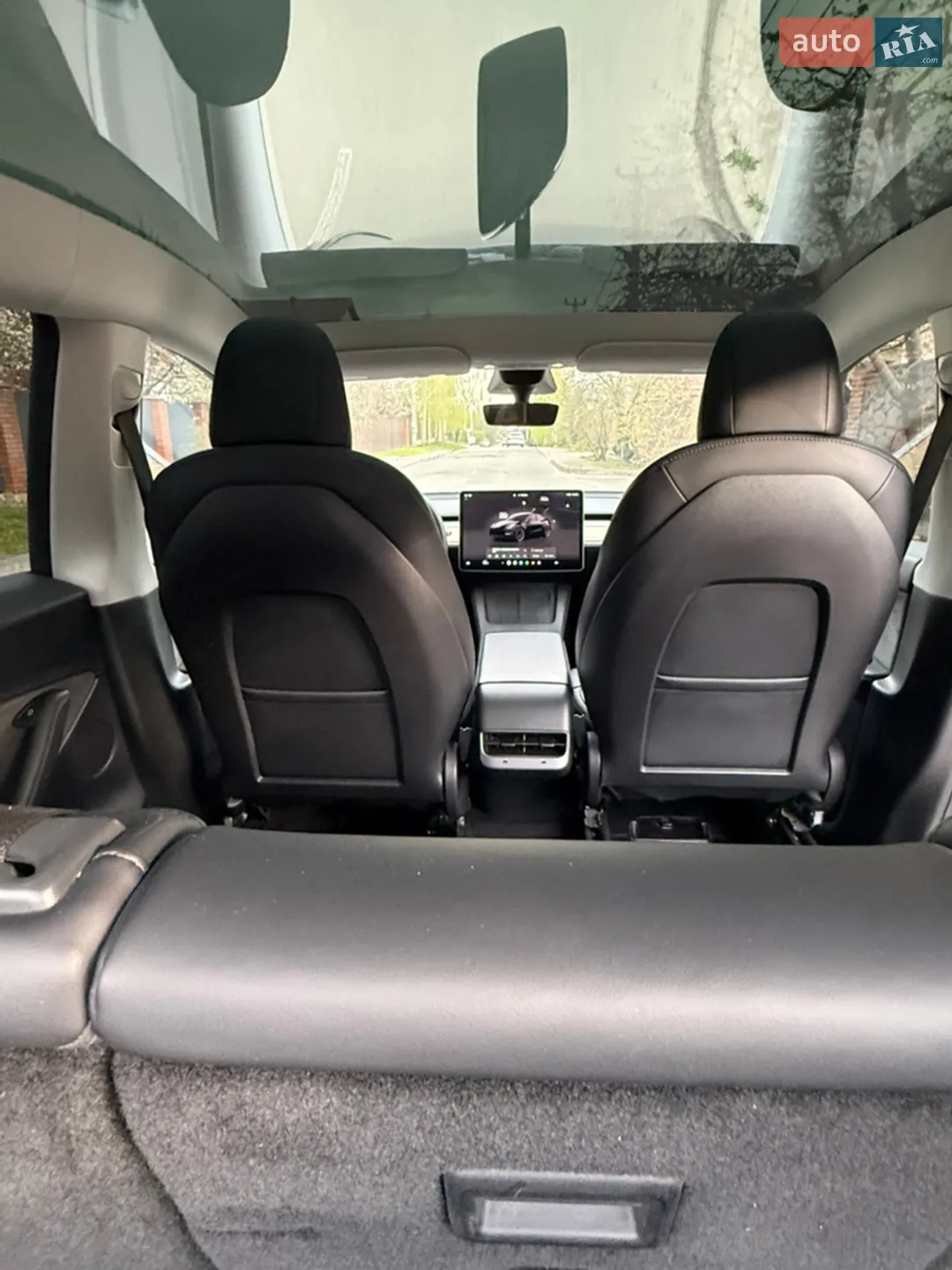 2022 Tesla Model Y - мініатюра 19