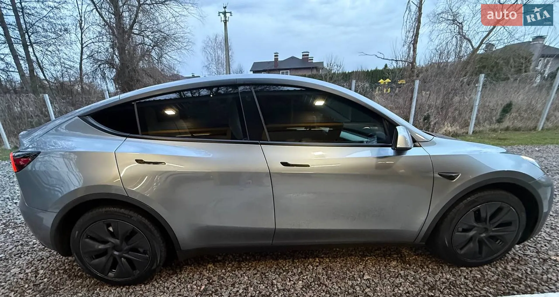 2024 Tesla Model Y - мініатюра 11
