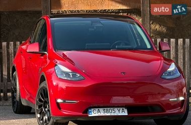 Позашляховик / Кросовер Tesla Model Y 2021 в Умані