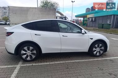 Внедорожник / Кроссовер Tesla Model Y 2024 в Киеве