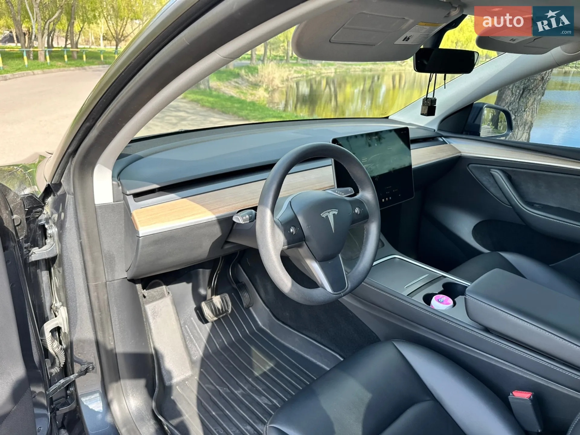 2022 Tesla Model Y - мініатюра 28