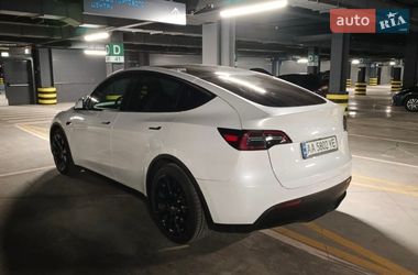 Внедорожник / Кроссовер Tesla Model Y 2021 в Киеве