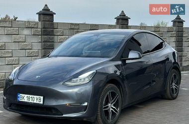 Позашляховик / Кросовер Tesla Model Y 2020 в Дубні