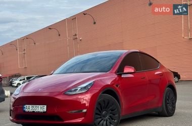 Внедорожник / Кроссовер Tesla Model Y 2023 в Киеве