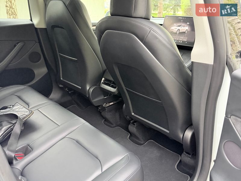 Внедорожник / Кроссовер Tesla Model Y 2022 в Харькове