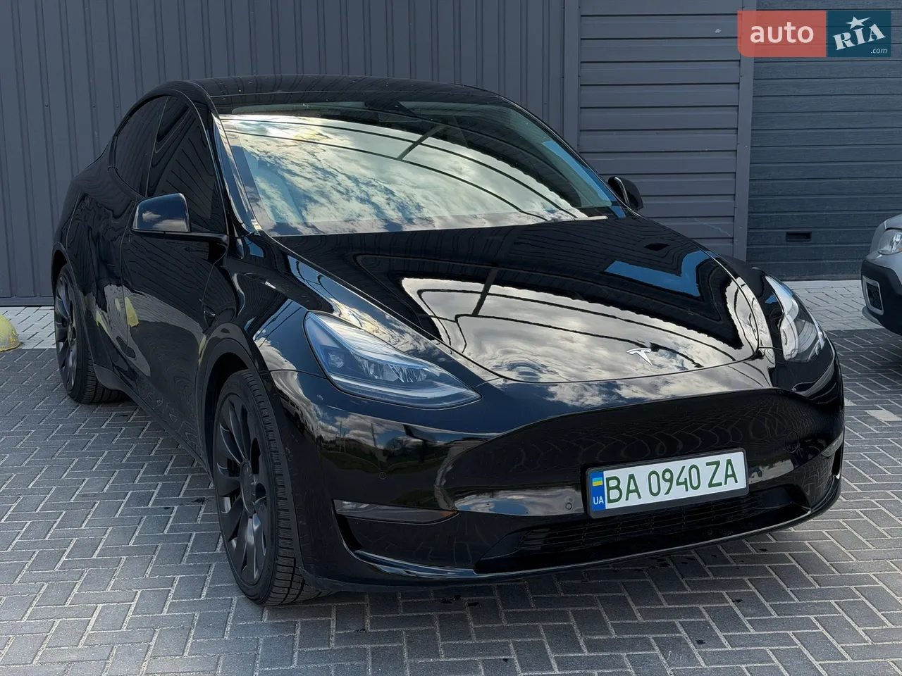 2022 Tesla Model Y - мініатюра 19