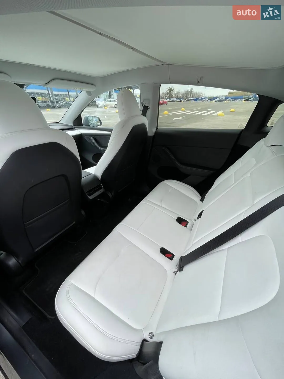 2024 Tesla Model Y - мініатюра 11