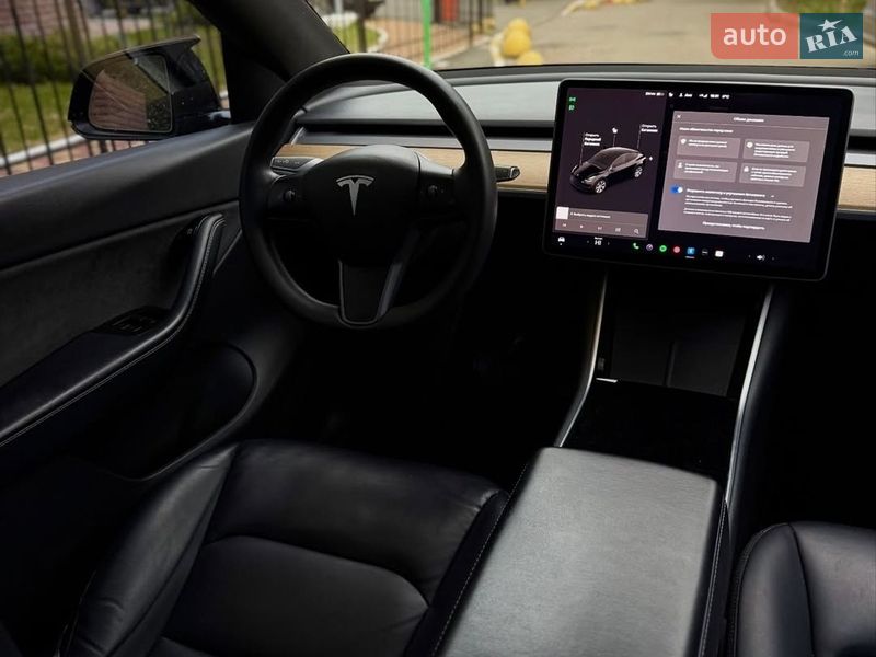 Внедорожник / Кроссовер Tesla Model Y 2020 в Львове