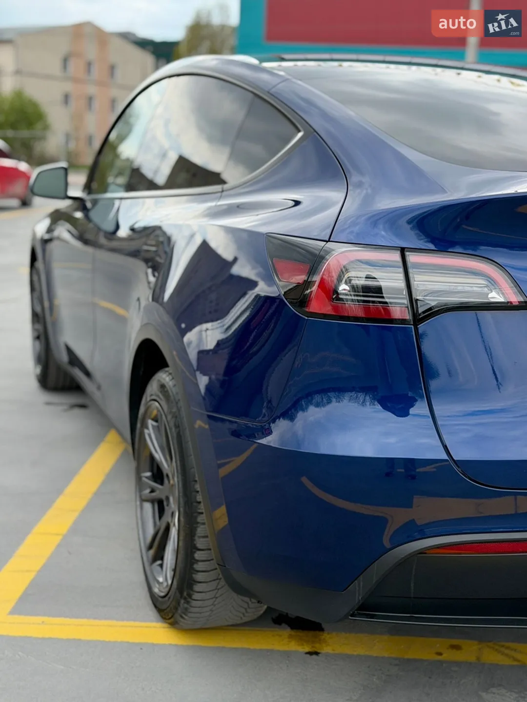 2025 Tesla Model Y - мініатюра 20
