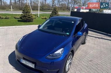 Внедорожник / Кроссовер Tesla Model Y 2023 в Киеве