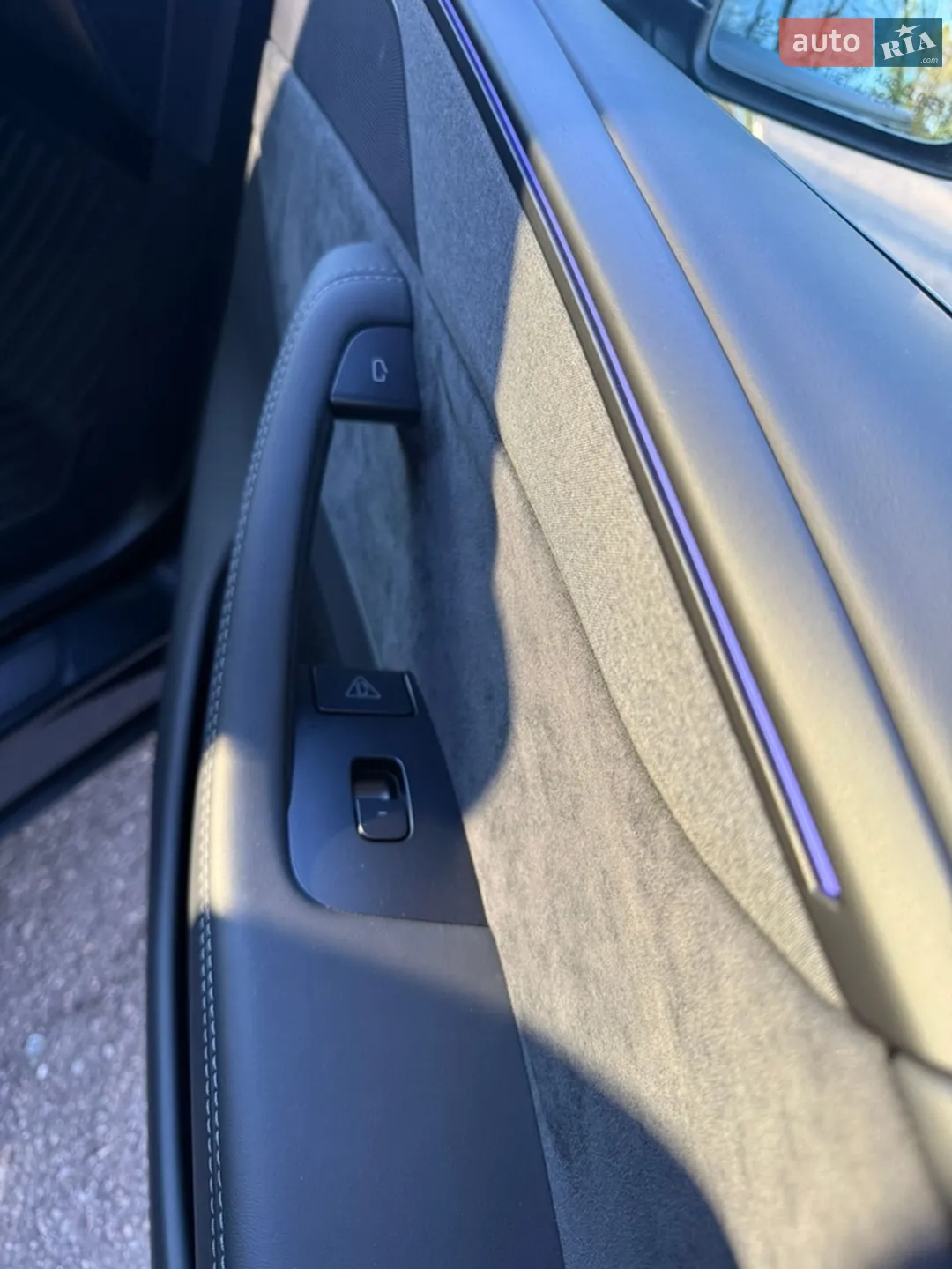 2025 Tesla Model Y - мініатюра 34