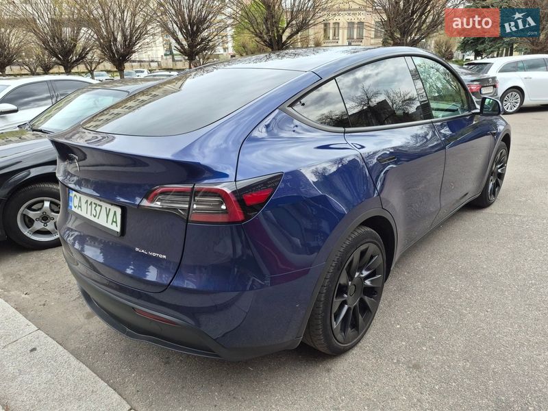 Внедорожник / Кроссовер Tesla Model Y 2023 в Черкассах