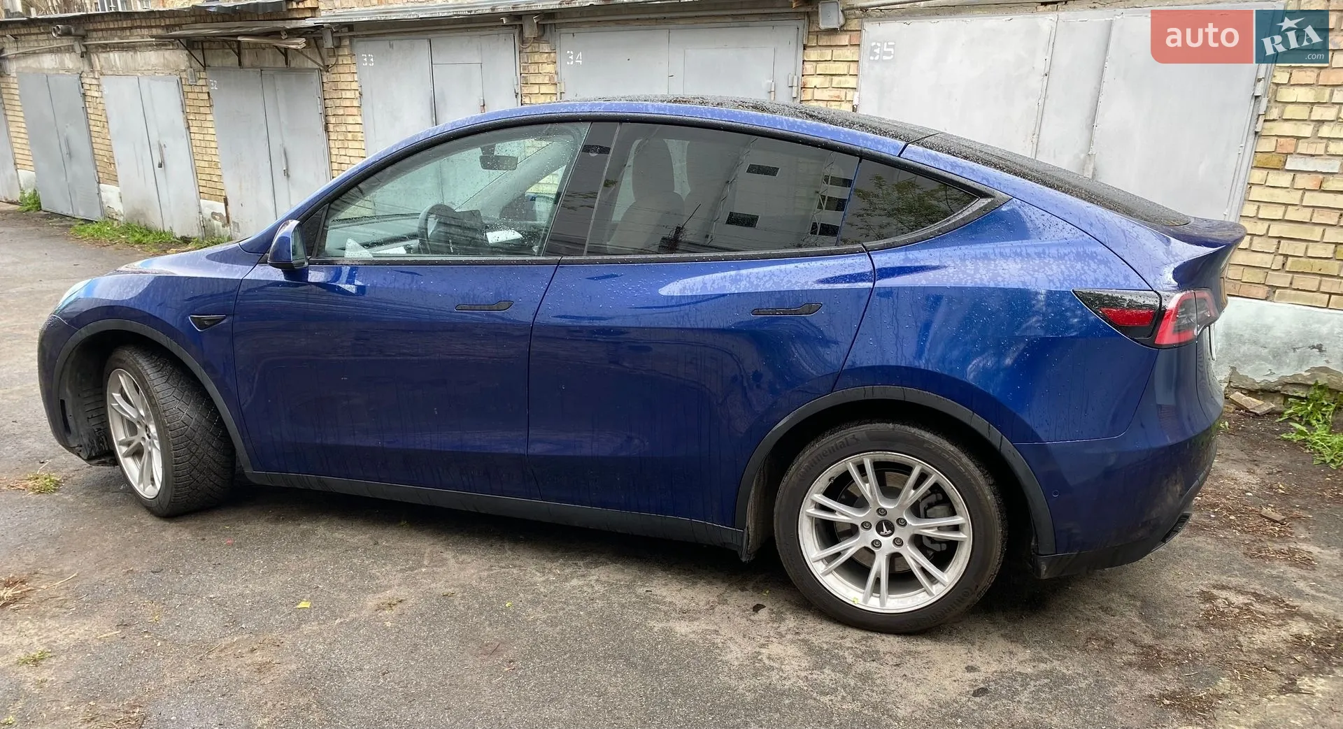 2020 Tesla Model Y - мініатюра 3