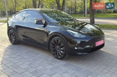 Позашляховик / Кросовер Tesla Model Y 2023 в Рівному