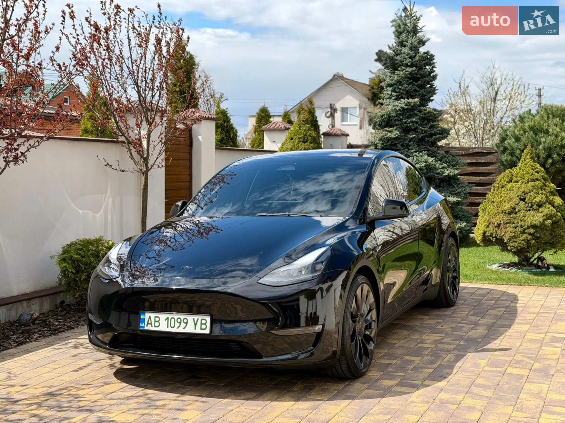 2022 Tesla Model Y - мініатюра 4