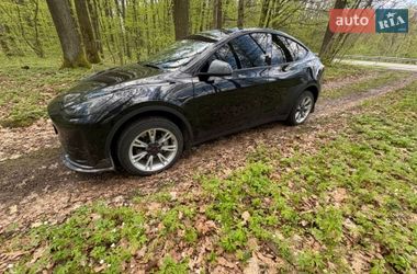 Внедорожник / Кроссовер Tesla Model Y 2020 в Львове