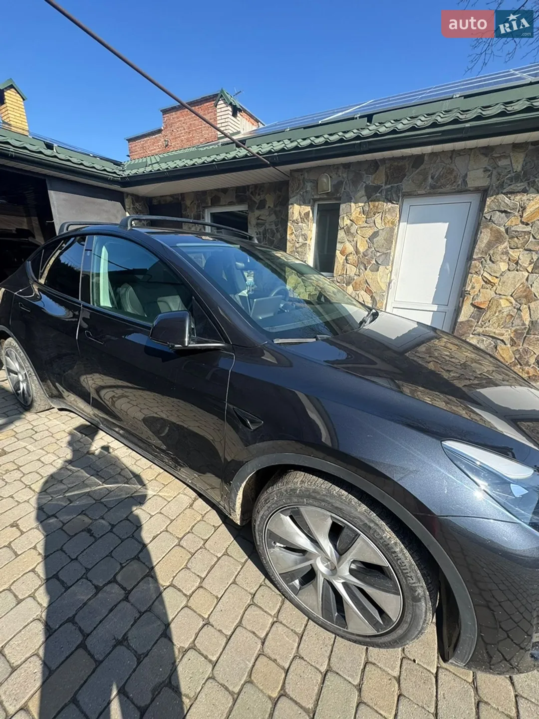 2024 Tesla Model Y - мініатюра 3