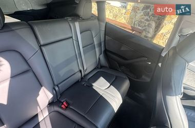 Внедорожник / Кроссовер Tesla Model Y 2024 в Львове