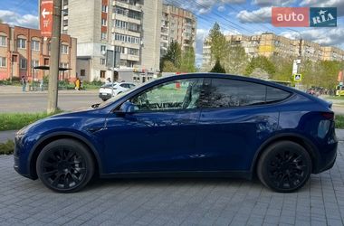 Внедорожник / Кроссовер Tesla Model Y 2020 в Львове