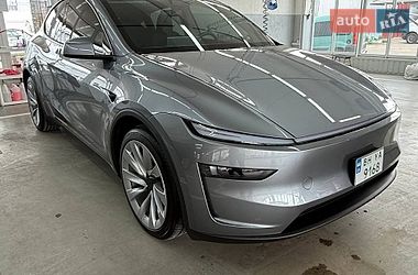 Позашляховик / Кросовер Tesla Model Y 2025 в Одесі