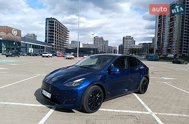 Внедорожник / Кроссовер Tesla Model Y 2023 в Киеве