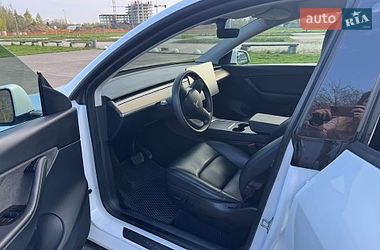 Внедорожник / Кроссовер Tesla Model Y 2020 в Львове