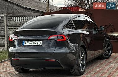 Внедорожник / Кроссовер Tesla Model Y 2024 в Днепре