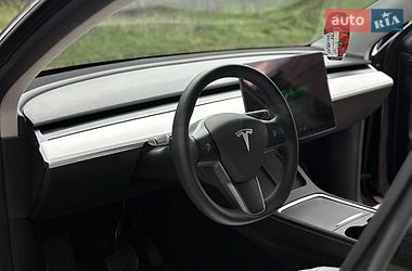 Внедорожник / Кроссовер Tesla Model Y 2024 в Днепре
