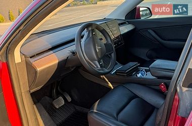 Внедорожник / Кроссовер Tesla Model Y 2022 в Дубно