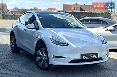 Внедорожник / Кроссовер Tesla Model Y 2023 в Ивано-Франковске