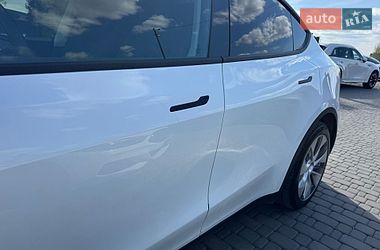 Внедорожник / Кроссовер Tesla Model Y 2023 в Ивано-Франковске